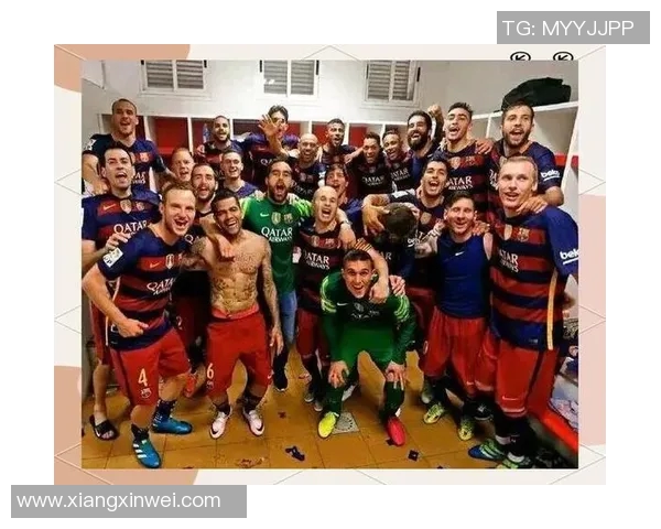 第一足球明星的崛起与传奇之路：从青涩少年到世界顶级球员的奋斗历程